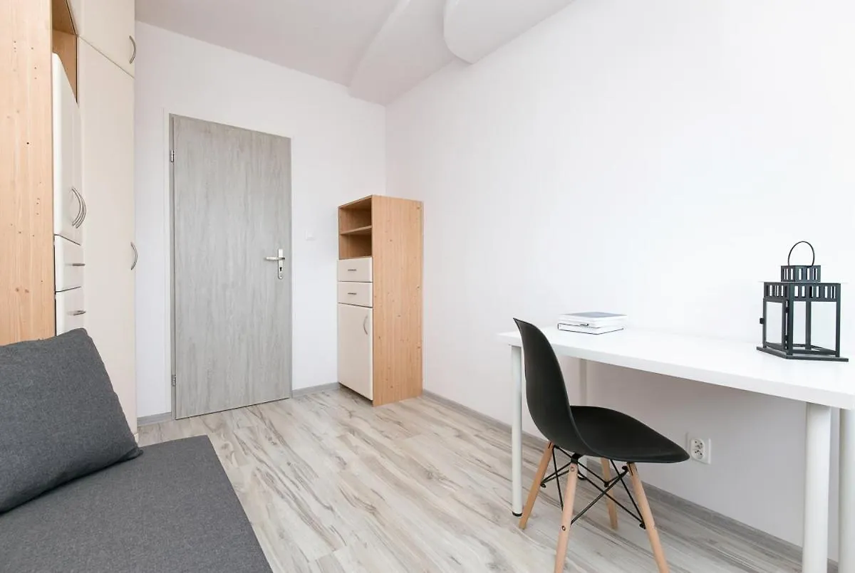 Rooms4Less Gdańsk Pensjonat